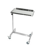 Roostevabast terasest instrumendilaud